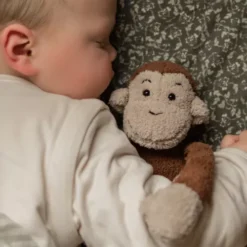 Jellycat Knuffelaap Slackajack Monkey - S - 33 Cm -Jellycat Verkoopwinkel jellycat knuffelaap slackajack monkey s 33 cm